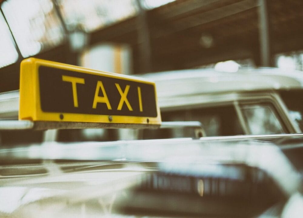 Dlaczego wojnę UBER vs Taxi wygra ten pierwszy? 8 uber vs taxi