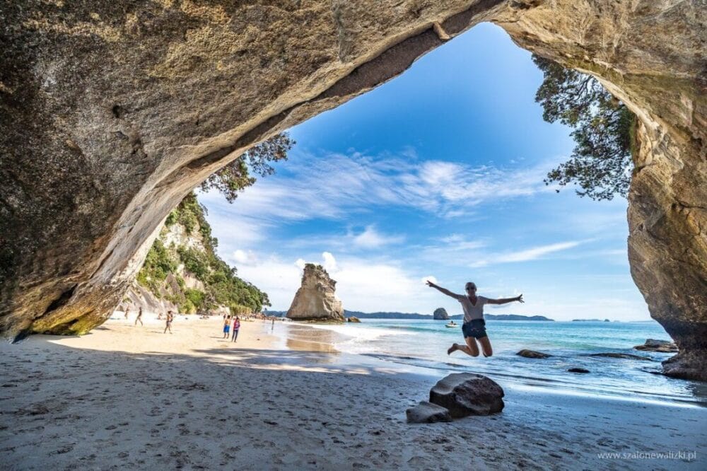 Cathedral Cove - Nowa Zelandia - magiczne okno Półwyspu Coromandel 6 cathedral cove - nowa zelandia