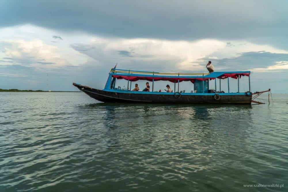 tonle sap w kambodży