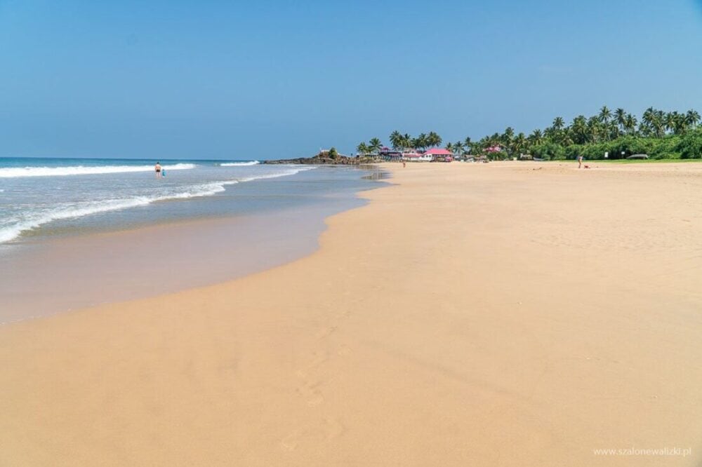 Polskie noclegi na Sri Lance i inne, które warto odwiedzić. 17 plaża w ahungalla
