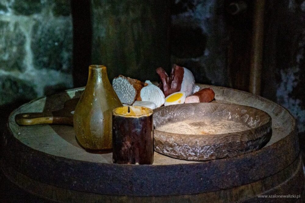 Kopalnia Soli "Wieliczka" - co ciekawego kryje skarb dziedzictwa UNESCO 110 komora gospoda w wieliczce