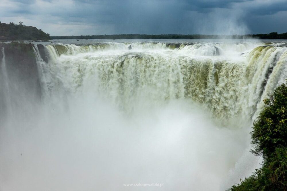 Iguazu - przewodnik po najpiękniejszym wodospadzie świata 53 garganta del diablo