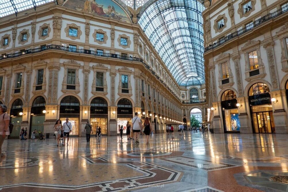 Weekend w Mediolanie - co warto zobaczyć i wiedzieć w czasie pandemii? 20 galeria vittorio emanuele